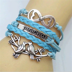 Multilayered leather bracelet