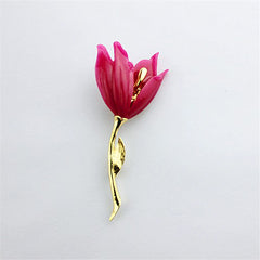 Delicate flower-shaped brooch