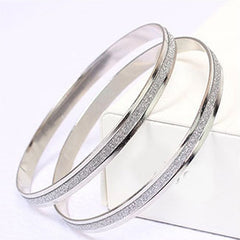 2-in-1 shimmering bangle set