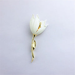 Delicate flower-shaped brooch