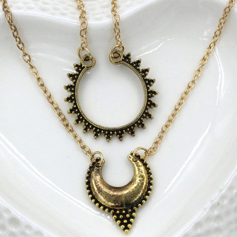 Vintage necklace in old gold