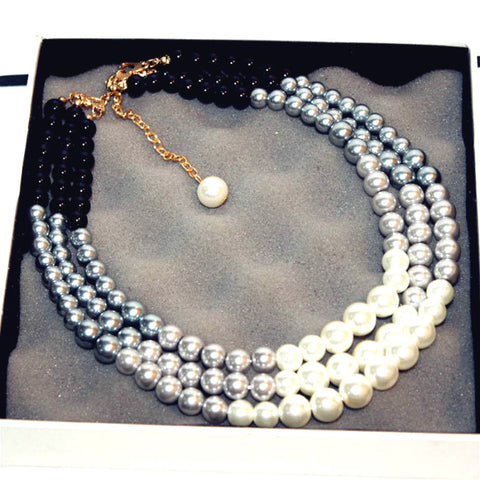 Multilayer Necklace With Pearl Details