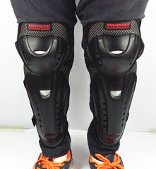SX Black And Red Knee Pads
